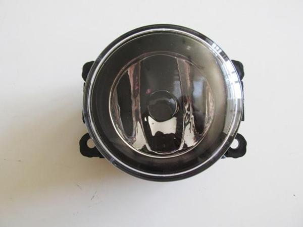 Peugeot 307 06/08 Si̇s Lambası Sağ/sol Aynı (Adet) Yuvarlak (Ampülsüz)  - Image 1