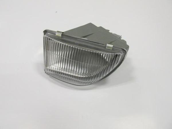 Daewoo Nubira 00/02 Si̇s Lambası Sağ Oval (H3) (Famella)  - Image 1