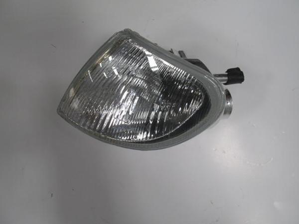 Peugeot Partner 96/02 Ön Si̇nyal Sol Beyaz (Mars)  - Image 1