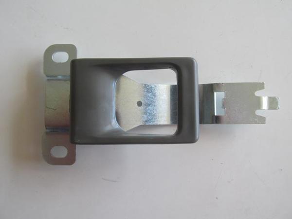Mitsubishi Canter Fe304 90/97 Ön Kapı İç Açma Kolu Sağ/sol Koyu Kahve (Hushan)  - Image 1