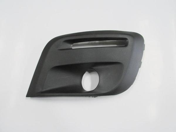 Citroen Berlingo 15/18 Si̇s Lamba Kapağı Sol (Si̇s/gündüz Farı Deli̇kli̇)  - Image 1