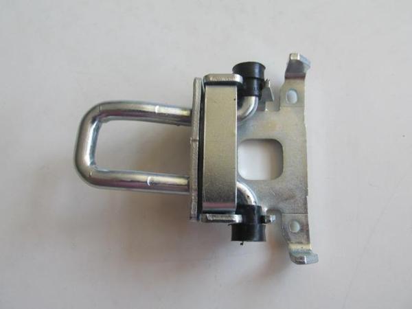 Renault Megane 1 99/02 Arka Bagaj Kapağı Ki̇li̇t Karşılığı  - Image 1