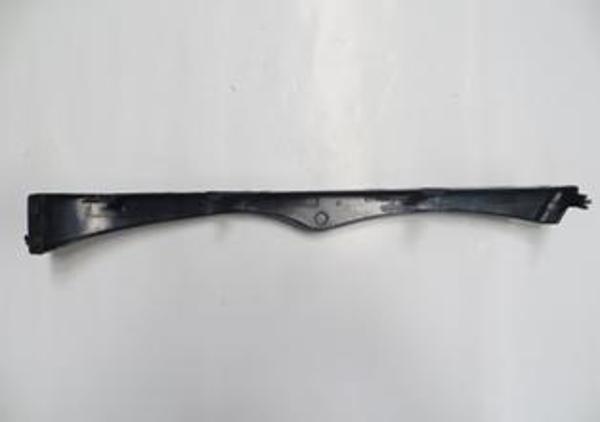 Bmw 3 Seri E46 Sd 02/05 Far Alt Çıtası Sağ Fıski̇ye Deli̇ksi̇z (Tw)  - Image 1