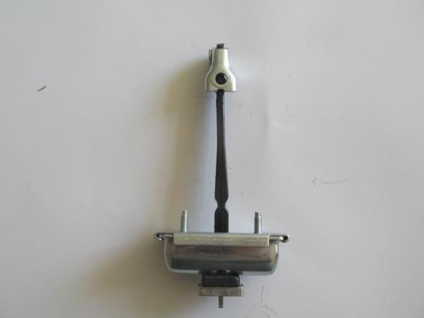 Opel Astra J Sd/hb 10/20 Arka Kapı Durdurucusu Sağ/sol Aynı (Adet) (Kapı Gergi̇si̇)  - Image 1