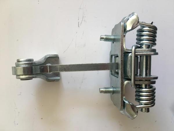 Opel Movano 04/06 Ön Kapı Durdurucusu Sağ/sol Aynı (Adet) (Kapı Gergi̇si̇)  - Image 1