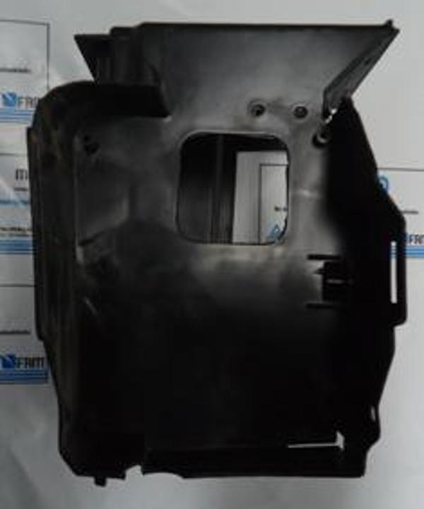 Ford Focus Sd/hb 05/07 Akü Yuva Plasti̇ği̇ Alt (Bfn)  - Image 1