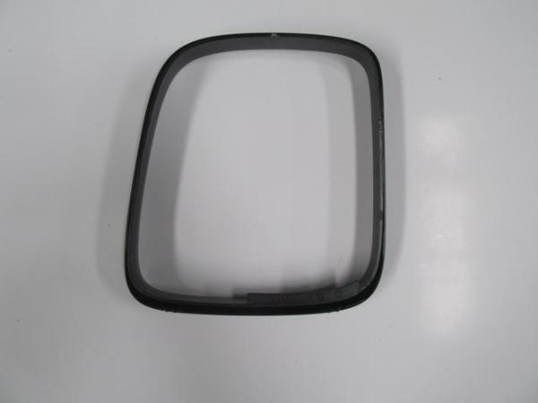 Volkswagen Caddy 11/15 Ayna Kapağı Çerçevesi̇ Sol Si̇yah  - Image 1