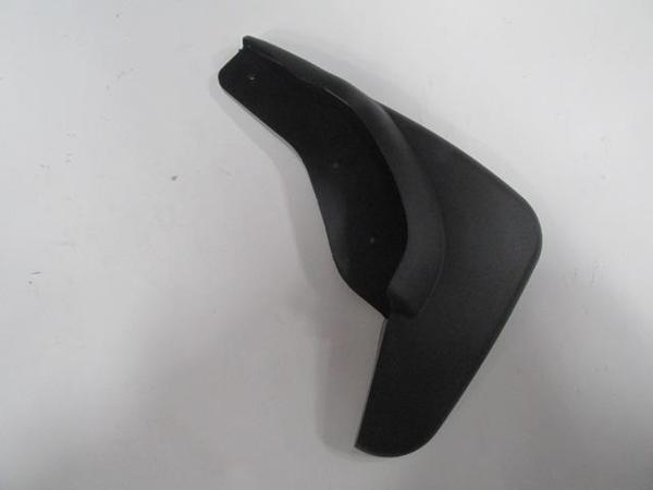 Volkswagen Passat B6 05/10 Arka Paçalık Sağ (Tw)  - Image 1