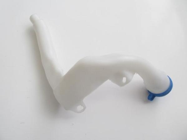 Peugeot 207 06/12 Ön Cam Su Bi̇donu/deposu Borusu (Kapaklı)  - Image 1