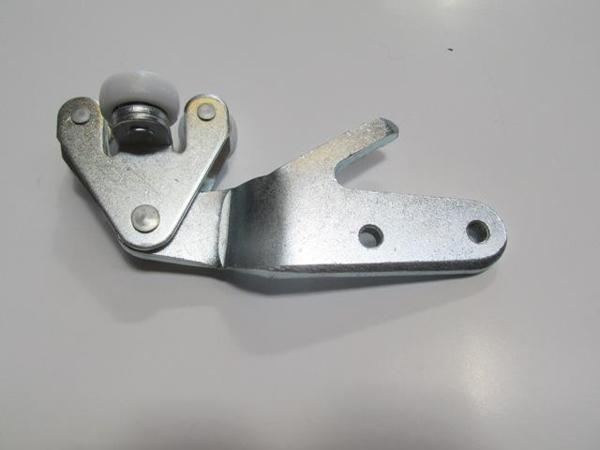 Fiat Ducato 97/02 Sürgülü Kapı Alt Ray Bağlantısı Sağ  - Image 1