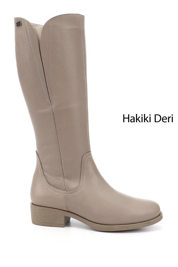 Kadın Bej Fermuarlı Kalın Topuklu Hakiki Deri Çizme - Image 1