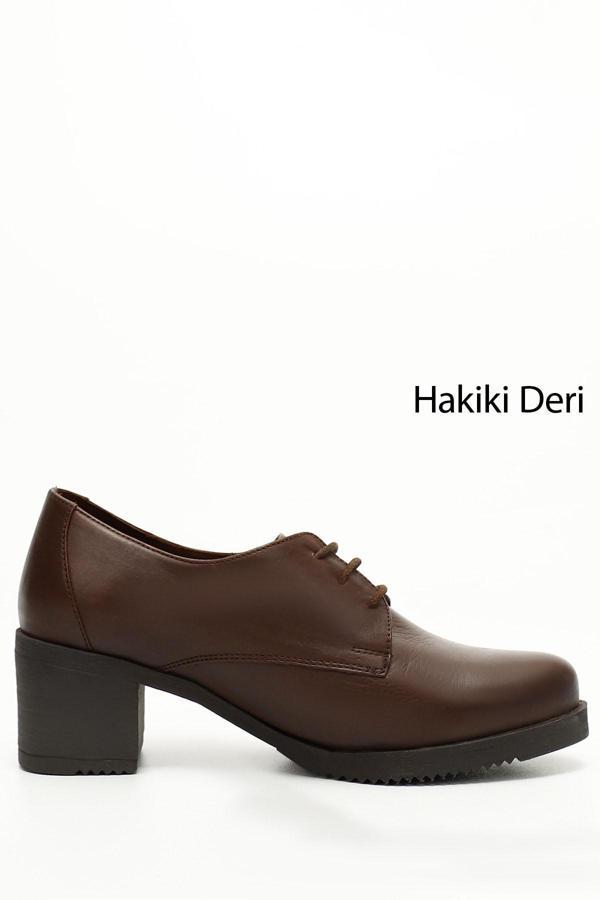 Kadın Kahve Antik Bağcıklı Orta Kalın Topuklu Hakiki Deri Oxford Ayakkabı - Image 1