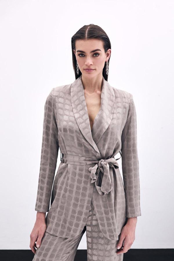 Kare Desenli Kuşaklı ceket - Vizon - Image 1