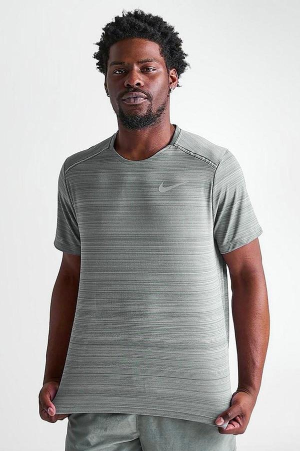 Nike Miler Dri Fit Running Tee Grey Reflektörlü Koşu Antrenman Tişörtü Gri - Image 1