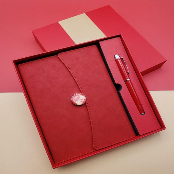Çizgili Defter Ve Metal Kalem Seti Kırmızı - Image 1