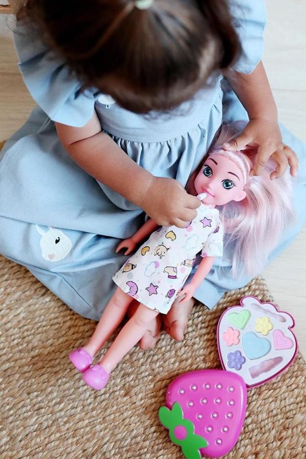 Global Toys - GL100705 Elissa Makyaj Seti, Oyuncak Bebek ve Makyaj Seti - Image 1