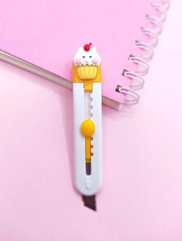 Mini Şekilli Maket Bıçağı - Sevimli Cupcake Kedi - Image 1