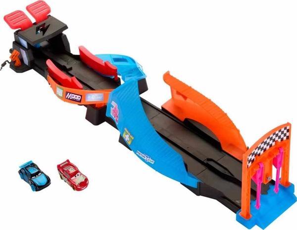 Cars Karanlıkta Parlayan Yarışçılar Pist Seti HPD80 - Image 1