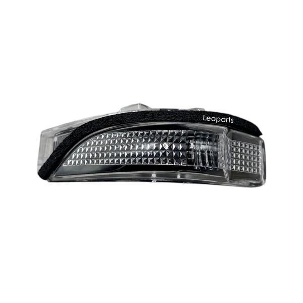 LEOPARTS Toyota Corolla Dikiz Ayna Sinyali Sol 2013-2018 81740-52050 - Image 1
