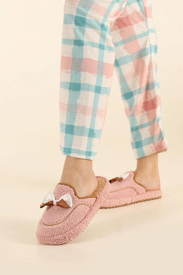 Walkenzo 4118 Fiyonklu Kadın Günlük Ev Halı Misafir Terliği - Image 1