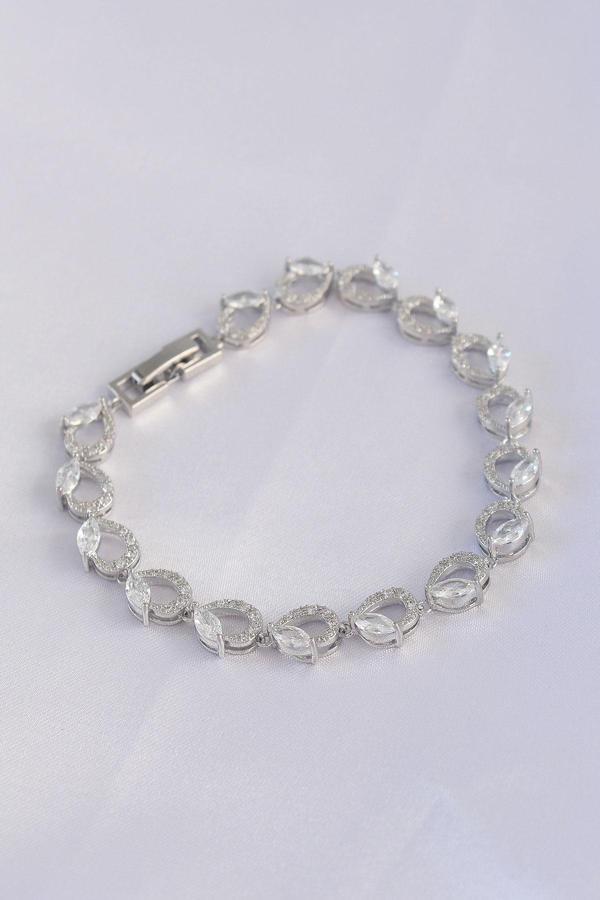 Vip Seri Pirinç Zirkon Taşlı Gümüş Renk Arpa Model Bileklik - TJ-BB6062 - Image 1