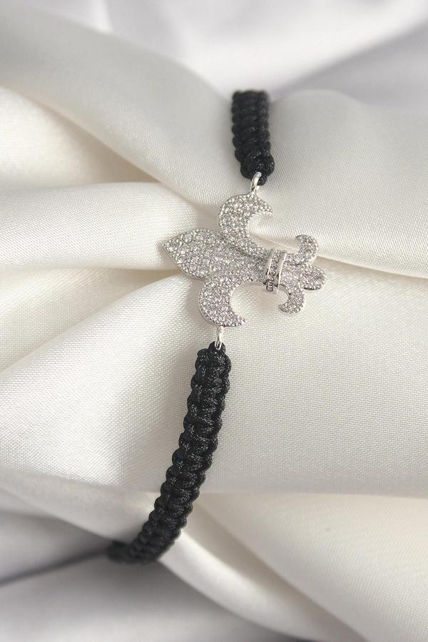 Pirinç Gümüş Renk Zirkon Taşlı Zambak Figür Asanrsörlü Makrome Model Kadın Bileklik - TJ-BB6799 - Image 1