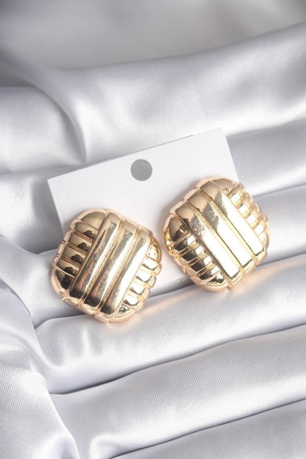Pirinç Gold Renk İşleme Detay Kadın Küpe - TJ-BKP8403 - Image 1