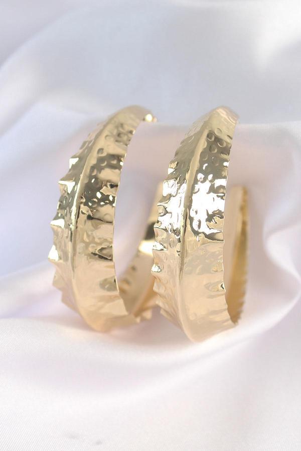 Pirinç Gold Renk Yaprak Desenli Halka Küpe - TJ-BKP8921 - Image 1