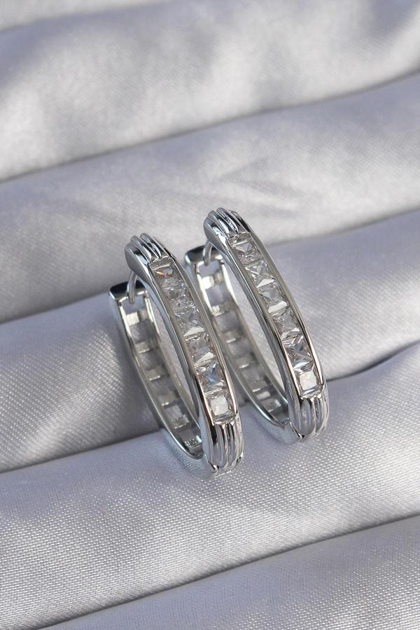 Pirinç Gümüş Renk Zirkon Taşlı Oval Model Küpe - TJ-BKP9078 - Image 1