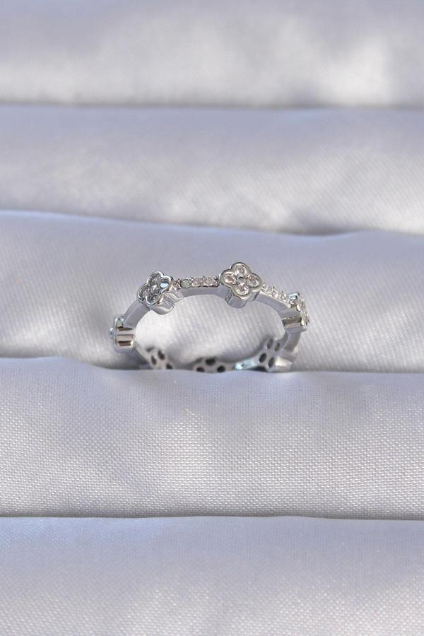 Pirinç Gümüş Renk Zirkon Taşlı Yonca Model Ayarlanabilir Yüzük - TJ-BYK3212 - Image 1