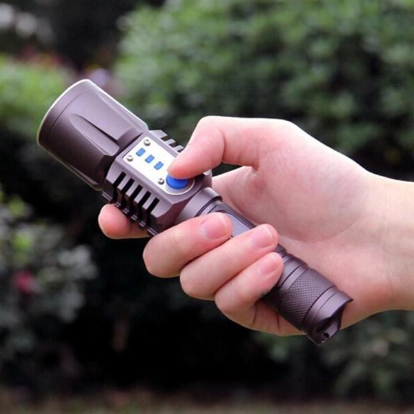 Baretta BRS18 Oto Şarjlı T6 Led 3000 Lümen El Feneri - Image 1