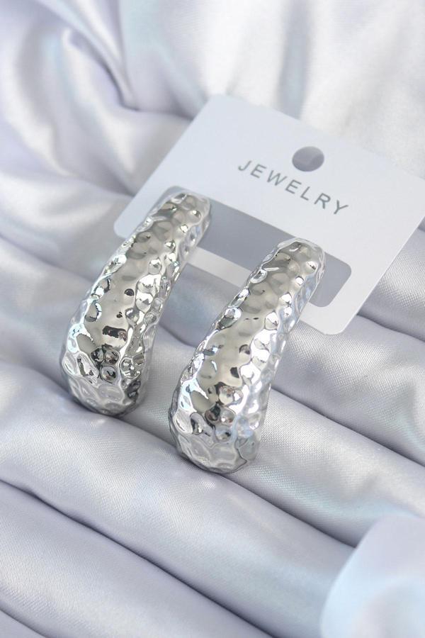 Zarif Kadın için Silver Pirinç İşli Pirinç Küpe - Image 1