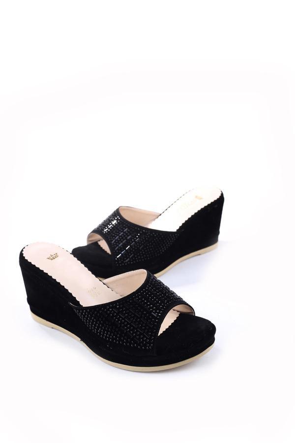Walkenzo 3926 Kadın 8 Cm Dolgu Topuklu Taş Detaylı Terlik - Image 1