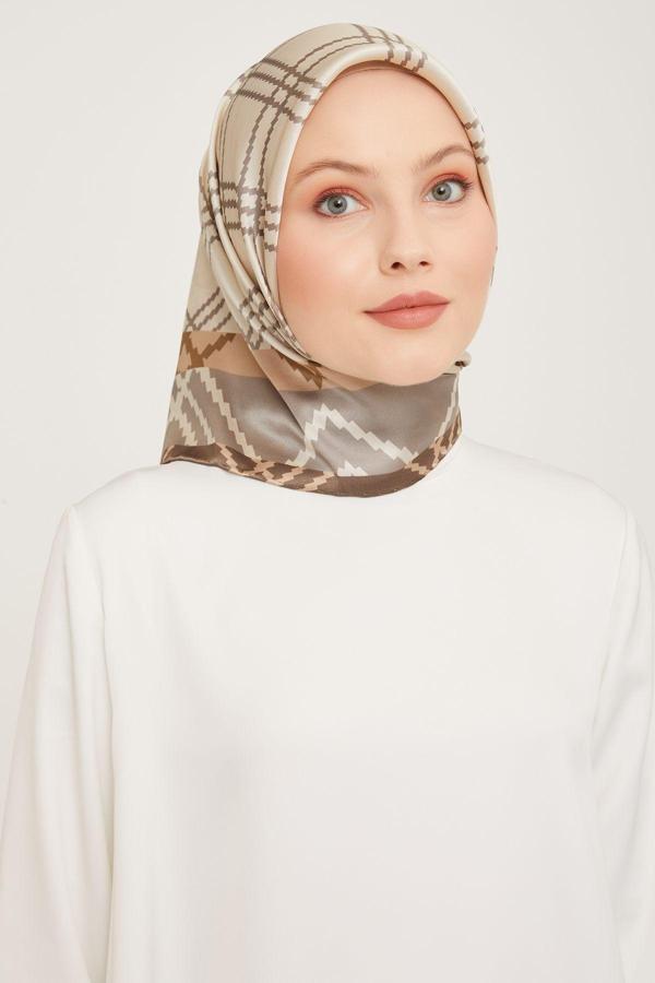 Armine İpek Eşarp 9040D (Sura) (Nostalji) - Image 1