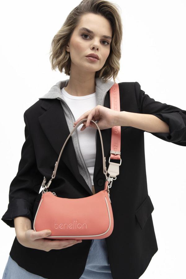 United Colors Of Benetton Bnt-1352 Kadın Çapraz Çanta - Image 1