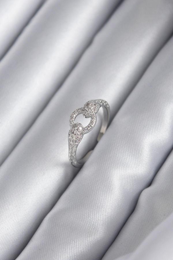 Pirinç Gümüş Renk Zirkon Taşlı Yılan Model Kadın Yüzük - TJ-BYK2922 - Image 1