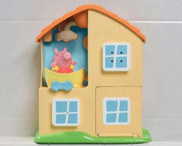 Tomy Toomies Peppa Evi Banyo Oyun Seti 73415  - Image 1