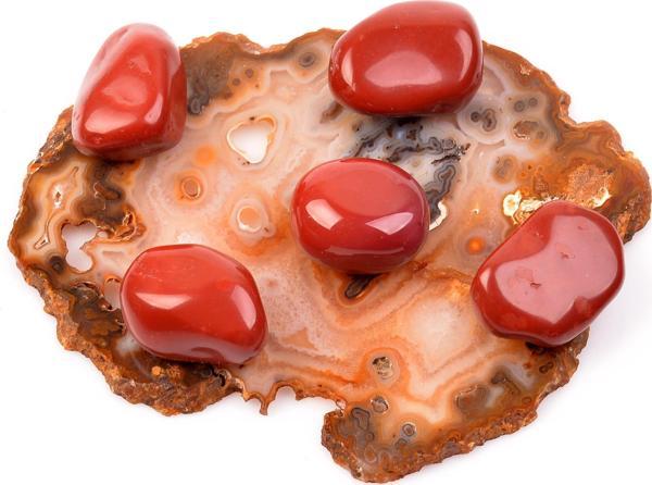 Taş Sandığı Kırmızı Jasper Taşı Kütle - Image 1