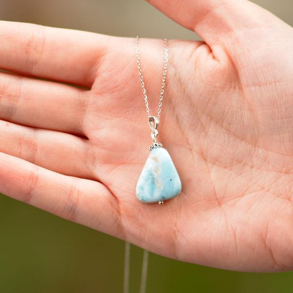 Taş Sandığı Larimar Taşı Kolye - Image 1