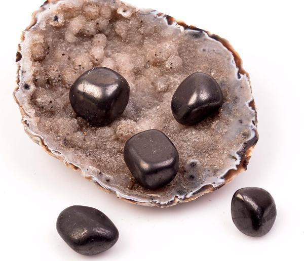 Taş Sandığı Shungite Taşı Kütle - Küçük Boy - Image 1
