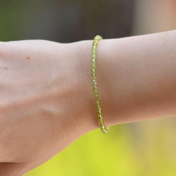 Taş Sandığı Peridot Taşı Bileklik - Zebercet Taşı - Image 1