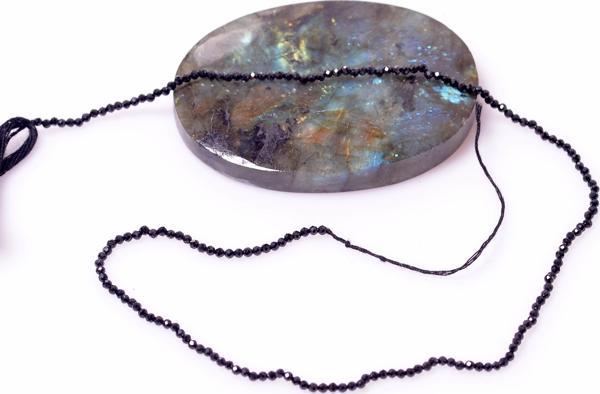 Taş Sandığı Siyah Spinel Taşı Dizi 30 cm - 1,8 mm ( Çok İnce ) - Image 1