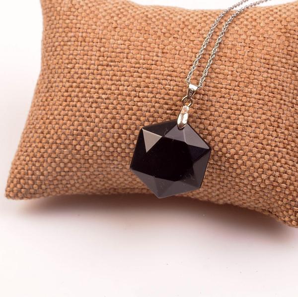 Taş Sandığı Obsidyen Taşı Kolye - Davut Yıldızı - Image 1