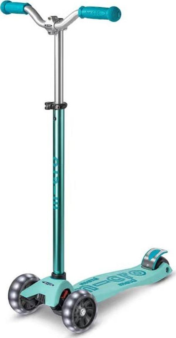 Maxi Micro Scooter Deluxe Pro Led Vibrant Blue MCR.MMD042 - Image 1