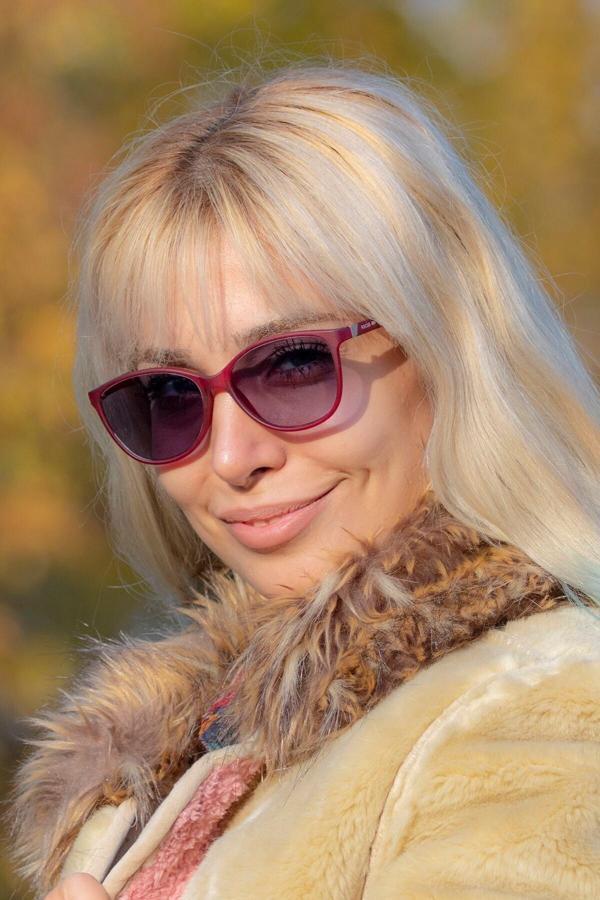 Focus On Eyewear Ohrid Bordo | Fotokromik Mavi Işık Gözlüğü | Tek Cam Otomatik Kararma - Image 1