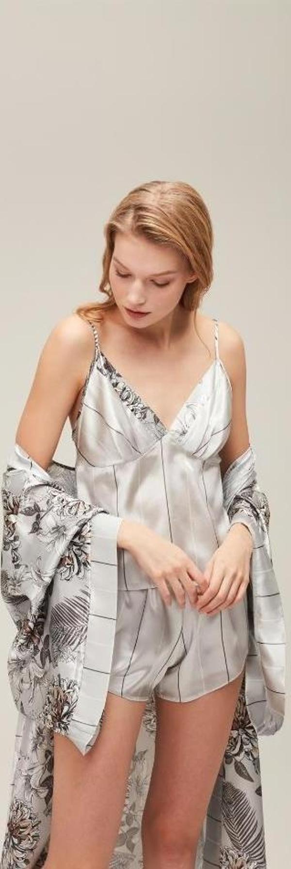 Nazik Home Zen Sabahlık Şort Büstiyer 3'lü Takım Gri L - Image 1