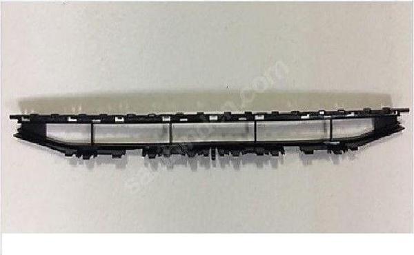 AUDİ - ÖN TAMPON ALT ORTA IZGARA ( SEDAN ) A3 2017- - 8V5807647B - Image 1