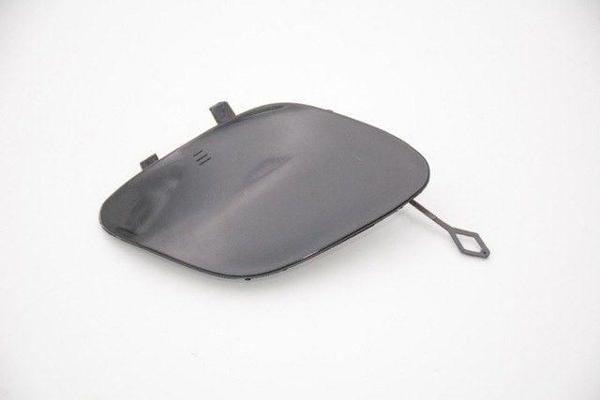 MERCEDES - ÖN TAMPON ÇEKİ KAPAĞI ( AMG ) W205 2014- - 2058850724 - Image 1