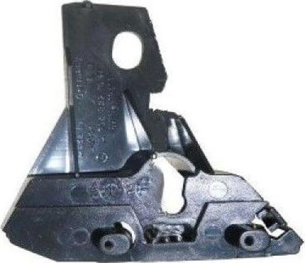 MERCEDES - ÖN TAMPON BAĞLANTI BRAKETİ SAĞ SPRİNTER 2006- - 9068821114 - Image 1