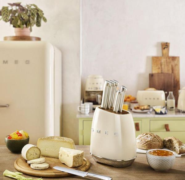 Smeg Kbsf02cr Standlı Bıçak Seti Krem - Image 1